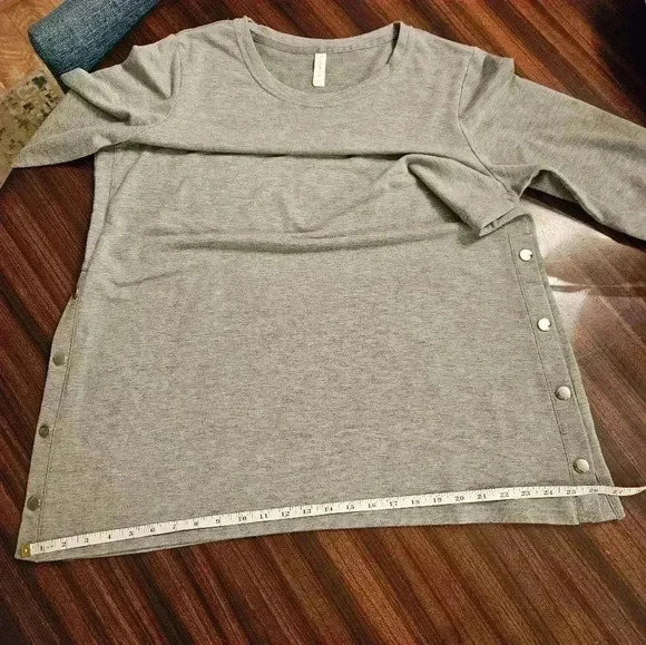 Ideology Gray Long Sleeve Round Neck Side Snap Long Tunic Plus 1X EUC - Picture 10 of 14